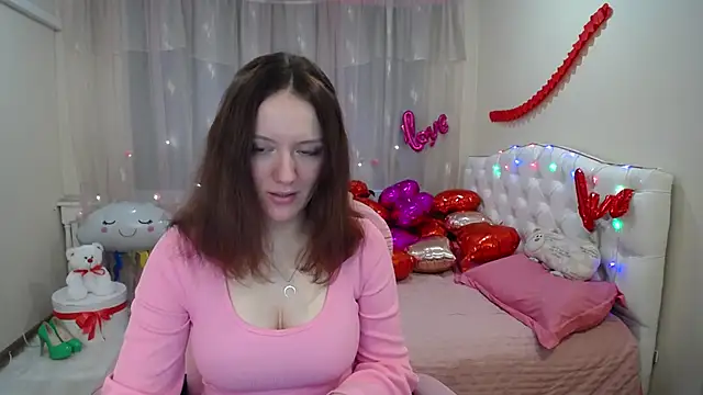 BarbaraStily online show from February 9, 2025, 8:21 am
