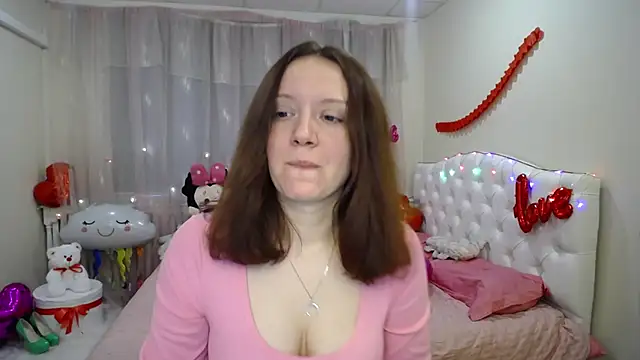 BarbaraStily online show from February 11, 2025, 11:20 am