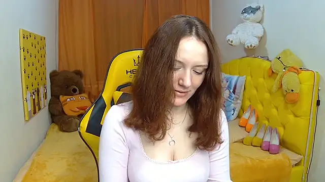 BarbaraStily online show from February 2, 2025, 11:18 am