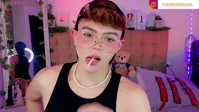 Snapshot of PRINCE_STEV chatting on February 1, 2025, 3:41 am PRINCE STEV online show from February 1, 2025, 3:41 am