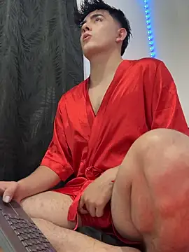 Snapshot of nolan_twink1 chatting on February 13, 2026, 6:30 pm nolan twink1 online show from February 13, 2026, 6:30 pm