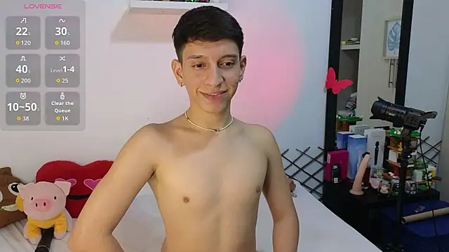 Snapshot of milky__boy_ chatting on February 25, 2026, 10:09 pm milky boy online show from February 25, 2026, 10:09 pm