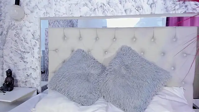 Megan rossee online show from October 7, 2025, 11:22 am