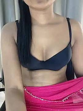 Snapshot of Rinika_67 chatting on October 5, 2025, 7:37 pm Rinika 67 online show from October 5, 2025, 7:37 pm