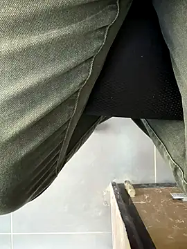 homidor online show from September 13, 2025, 9:31 am