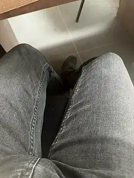 homidor online show from October 21, 2025, 2:16 pm