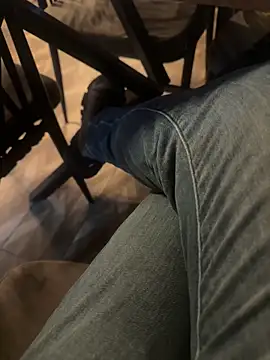 homidor online show from February 1, 2025, 7:34 pm