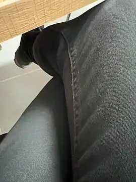 homidor online show from January 10, 2025, 8:40 am