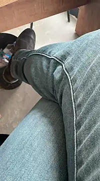 homidor online show from February 19, 2025, 10:01 am