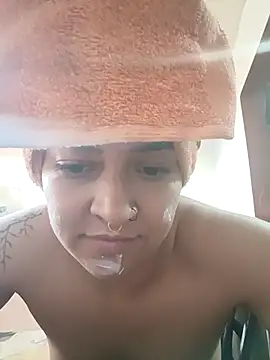 CORALINE GREYM online show from September 25, 2025, 6:25 pm