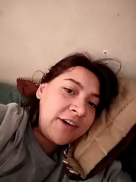 CORALINE GREYM online show from October 9, 2025, 4:40 pm