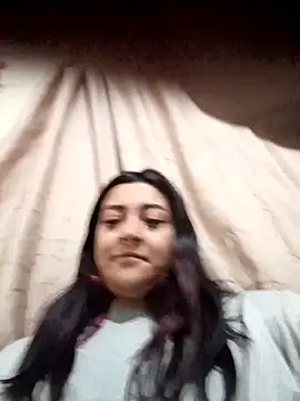 CORALINE GREYM online show from September 25, 2025, 5:35 am