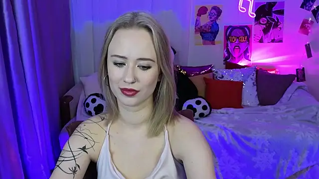 Snapshot of SashaBrooks chatting on October 16, 2025, 1:41 pm SashaBrooks online show from October 16, 2025, 1:41 pm