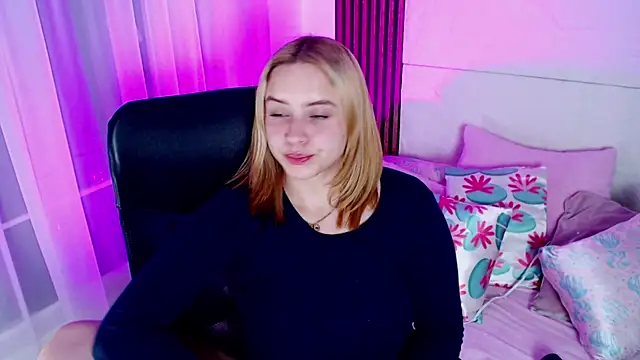 Paris bby online show from January 28, 2025, 6:16 am