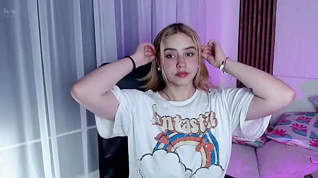 Paris bby online show from February 1, 2025, 2:37 am