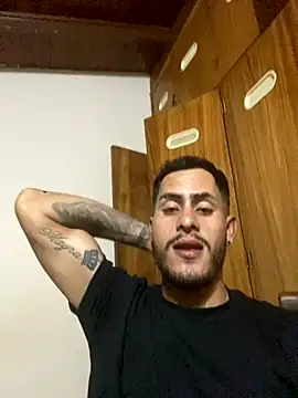 Snapshot of Dalton_oficial chatting on October 24, 2025, 2:21 am Dalton oficial online show from October 24, 2025, 2:21 am