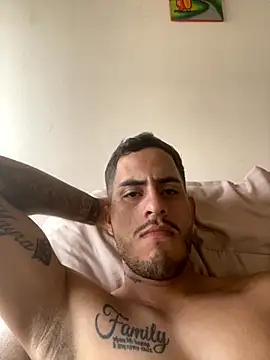 Snapshot of Dalton_oficial chatting on November 9, 2025, 9:30 pm Dalton oficial online show from November 9, 2025, 9:30 pm