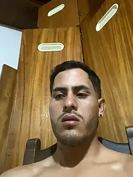 Snapshot of Dalton_oficial chatting on November 1, 2025, 10:47 pm Dalton oficial online show from November 1, 2025, 10:47 pm