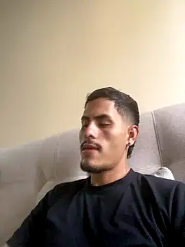 Snapshot of Dalton_oficial chatting on December 3, 2025, 9:47 pm Dalton oficial online show from December 3, 2025, 9:47 pm