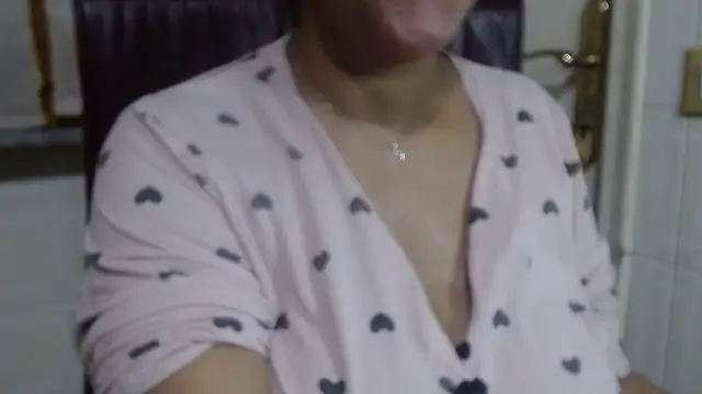 Foxlady2271 online show from September 24, 2025, 3:46 am