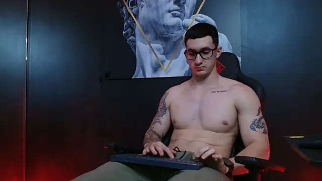 Snapshot of JacksonOlsenn chatting on September 17, 2025, 9:17 pm JacksonOlsenn online show from September 17, 2025, 9:17 pm