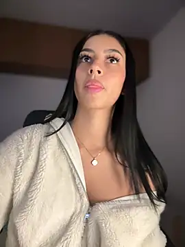 Snapshot of maddy_bronw_ chatting on March 9, 2025, 6:39 am maddy bronw online show from March 9, 2025, 6:39 am