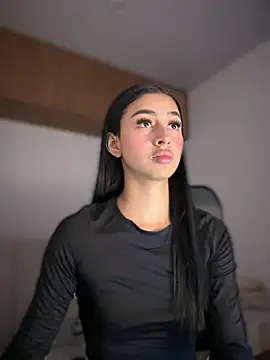 Snapshot of maddy_bronw_ chatting on February 19, 2025, 2:23 am maddy bronw online show from February 19, 2025, 2:23 am