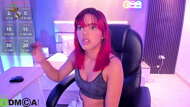 Snapshot of Cristal__adams chatting on October 4, 2025, 12:17 pm Cristal  adams online show from October 4, 2025, 12:17 pm