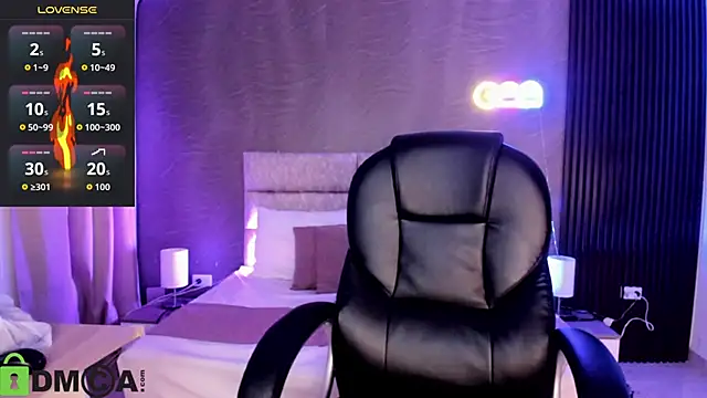 Snapshot of Cristal__adams chatting on October 24, 2025, 12:26 pm Cristal  adams online show from October 24, 2025, 12:26 pm