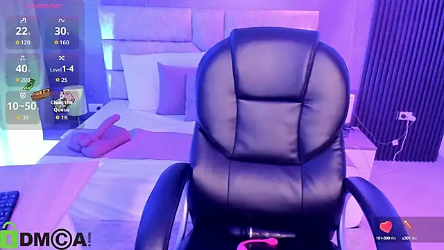 Snapshot of Cristal__adams chatting on October 3, 2025, 1:01 pm Cristal  adams online show from October 3, 2025, 1:01 pm