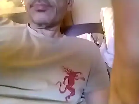 Snapshot of marcanthony6969xh chatting on October 20, 2025, 11:11 am marcanthony6969xh online show from October 20, 2025, 11:11 am