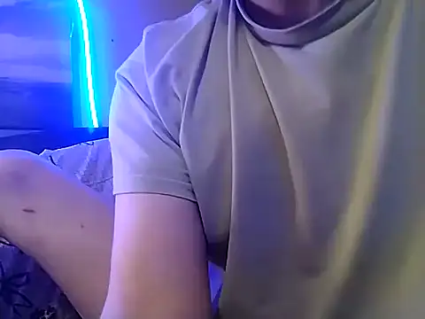 Snapshot of marcanthony6969xh chatting on October 21, 2025, 12:43 am marcanthony6969xh online show from October 21, 2025, 12:43 am