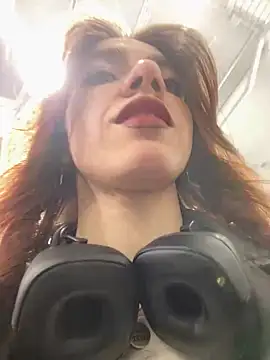 Snapshot of Lily__Belle chatting on March 15, 2025, 1:18 pm Lily Belle online show from March 15, 2025, 1:18 pm