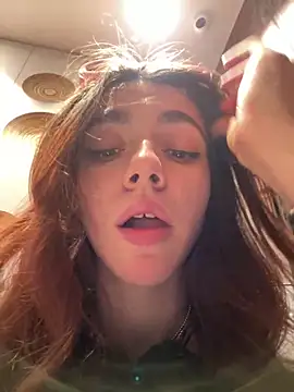 Snapshot of Lily__Belle chatting on March 10, 2025, 7:18 pm Lily Belle online show from March 10, 2025, 7:18 pm