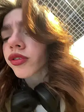 Snapshot of Lily__Belle chatting on February 14, 2025, 12:14 pm Lily Belle online show from February 14, 2025, 12:14 pm