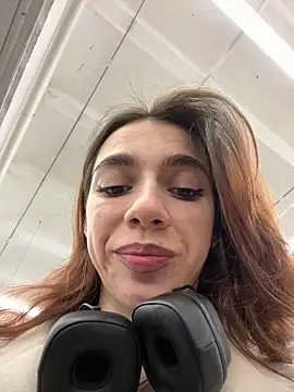 Snapshot of Lily__Belle chatting on March 22, 2025, 1:08 pm Lily Belle online show from March 22, 2025, 1:08 pm