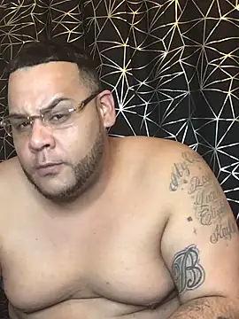 fatboyjayohh126 online show from December 10, 2024, 1:32 am