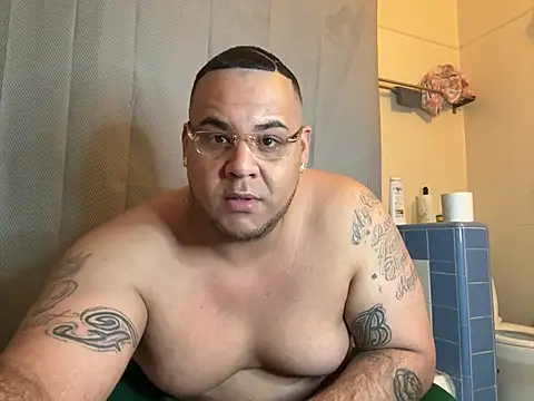 fatboyjayohh126 online show from January 22, 2025, 8:18 am