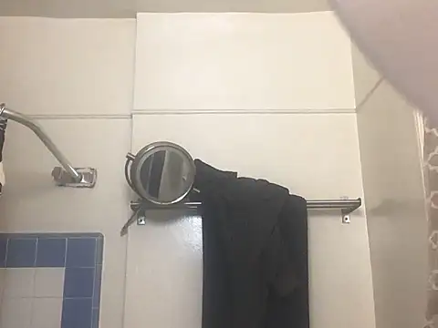 fatboyjayohh126 online show from December 24, 2024, 10:49 pm