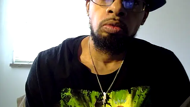 Snapshot of WhiskeyWood_DuhGOD chatting on February 26, 2025, 5:21 pm WhiskeyWood DuhGOD online show from February 26, 2025, 5:21 pm