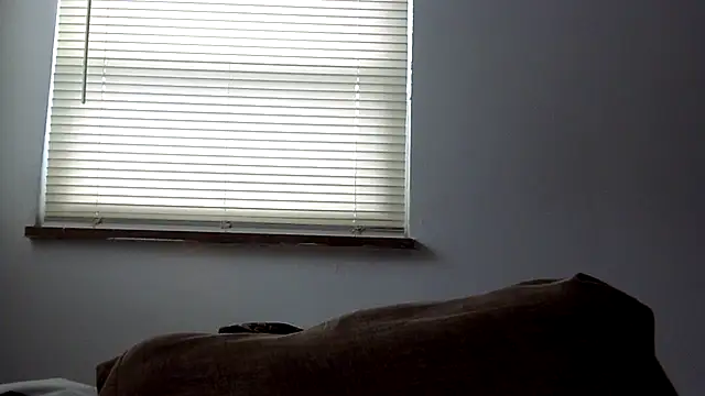 Snapshot of WhiskeyWood_DuhGOD chatting on February 20, 2025, 8:36 pm WhiskeyWood DuhGOD online show from February 20, 2025, 8:36 pm