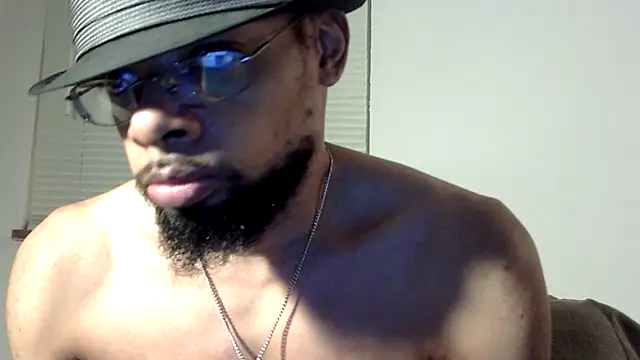 Snapshot of WhiskeyWood_DuhGOD chatting on March 21, 2025, 1:13 am WhiskeyWood DuhGOD online show from March 21, 2025, 1:13 am