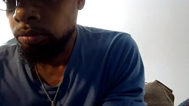 Snapshot of WhiskeyWood_DuhGOD chatting on February 11, 2025, 5:29 pm WhiskeyWood DuhGOD online show from February 11, 2025, 5:29 pm