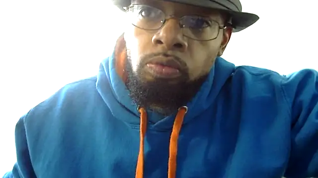 Snapshot of WhiskeyWood_DuhGOD chatting on February 7, 2025, 5:40 pm WhiskeyWood DuhGOD online show from February 7, 2025, 5:40 pm