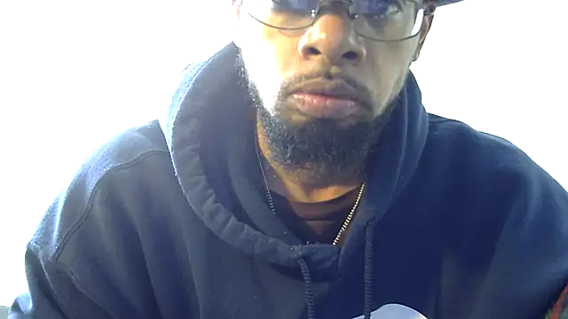 Snapshot of WhiskeyWood_DuhGOD chatting on February 20, 2025, 5:30 pm WhiskeyWood DuhGOD online show from February 20, 2025, 5:30 pm