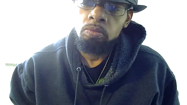 Snapshot of WhiskeyWood_DuhGOD chatting on March 12, 2025, 4:35 pm WhiskeyWood DuhGOD online show from March 12, 2025, 4:35 pm