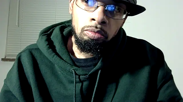 Snapshot of WhiskeyWood_DuhGOD chatting on March 2, 2025, 2:30 am WhiskeyWood DuhGOD online show from March 2, 2025, 2:30 am