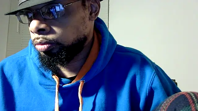 Snapshot of WhiskeyWood_DuhGOD chatting on February 15, 2025, 2:26 am WhiskeyWood DuhGOD online show from February 15, 2025, 2:26 am