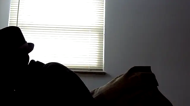 Snapshot of WhiskeyWood_DuhGOD chatting on February 21, 2025, 5:20 pm WhiskeyWood DuhGOD online show from February 21, 2025, 5:20 pm