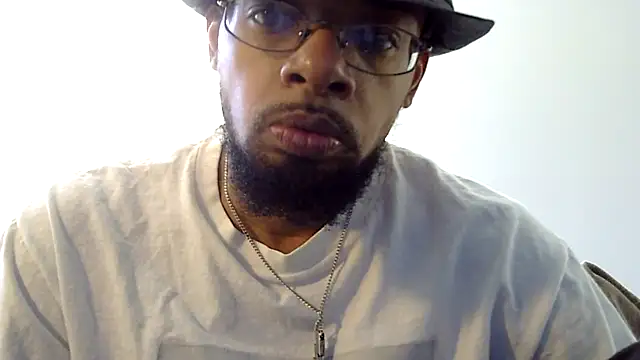 Snapshot of WhiskeyWood_DuhGOD chatting on March 10, 2025, 4:35 pm WhiskeyWood DuhGOD online show from March 10, 2025, 4:35 pm